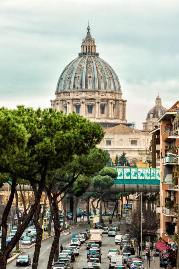 The Colours Of Rome Hotel Exterior photo